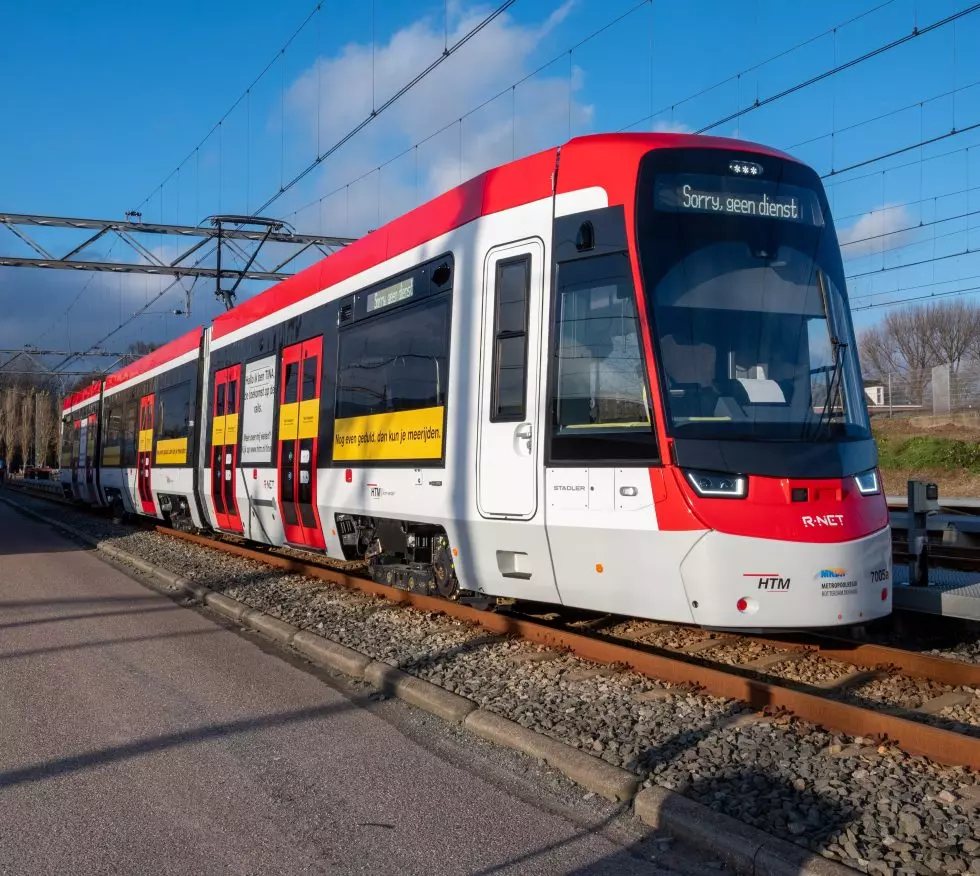 TINA-980×876 Frontkabine für städtischen Nahverkehr, Tramme